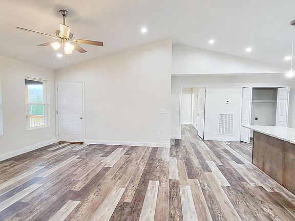 3rd image of 1421 Grandeur Ave Lot 3