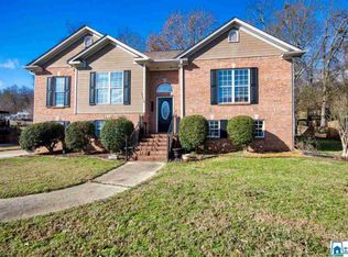 119 Heather Ridge Dr, Pelham, AL 35124
