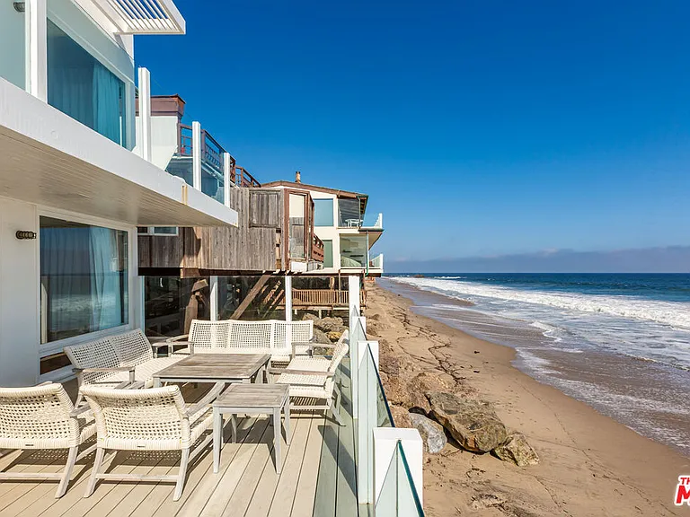 25212 Malibu Rd — Photo 8