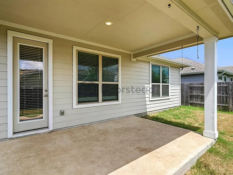 8207 Cottage Rose Dr — Photo 6