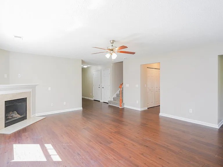 3460 Chandler Cove Way — Photo 4
