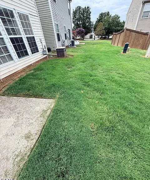 204 Caraleigh Ct — Photo 35