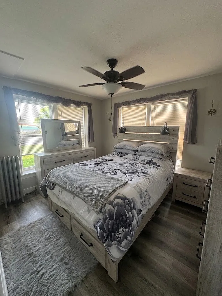 2 bed, 1100 sqft, $1,195 — Photo 3