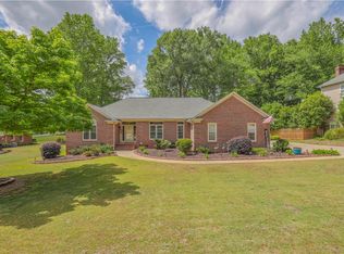 101 Halifax Rd, Easley, SC 29642