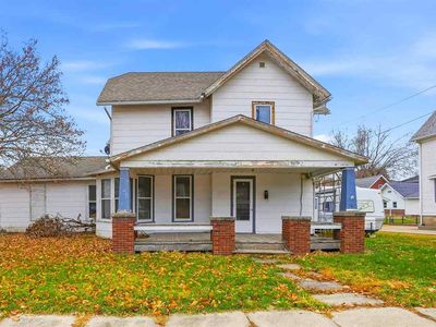 221 S Avenue D, Washington, IA, 52353