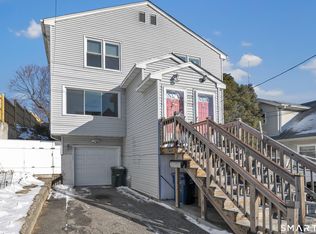 936 Lindley St, Bridgeport, CT 06606