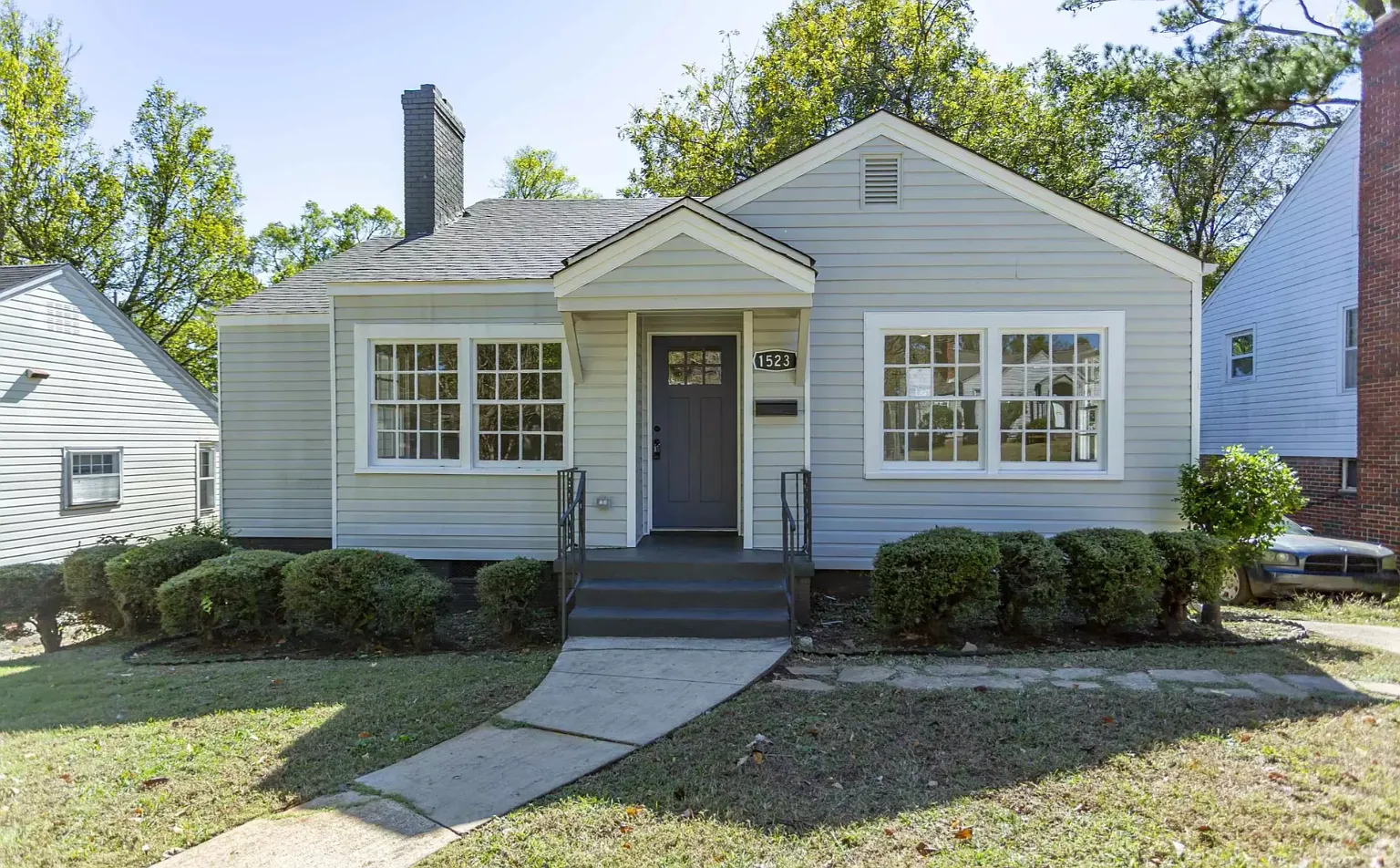 3 bed, 1307 sqft, $1,399 — Photo 1