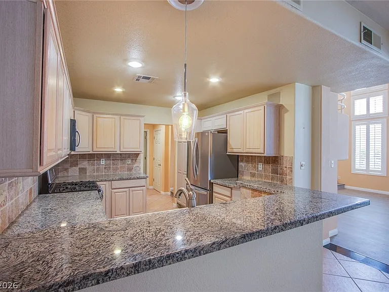 5086 Mount Pleasant Ln — Photo 8