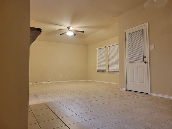 2nd image of 908 Platinum Dr