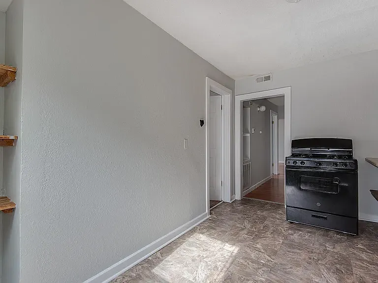 2912 Pleasant Ave #1-2-3 — Photo 9
