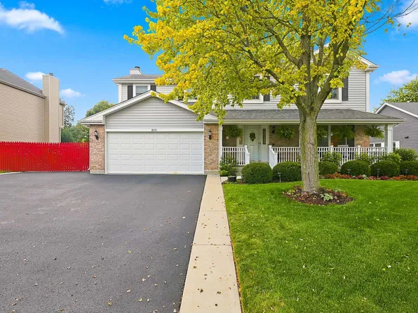 820 Southwick Dr, Algonquin, IL 60102