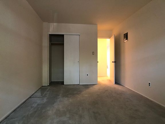 4th image of 77-17 24th Ave #G