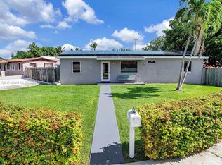 21135 Beach Rd, Cutler Bay, FL 33189