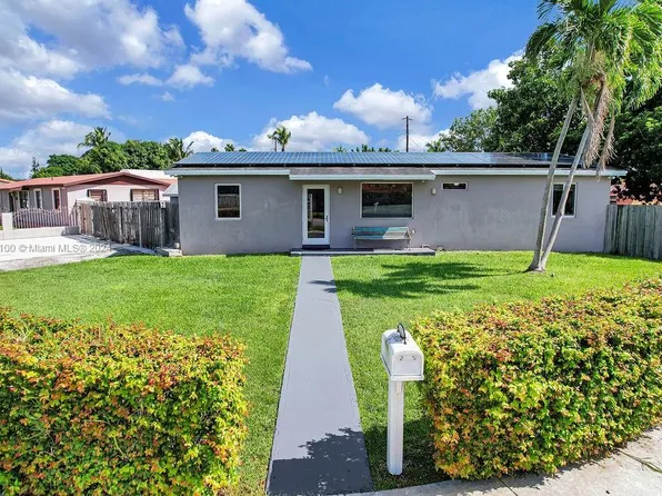 21135 Beach Rd, Cutler Bay, FL 33189