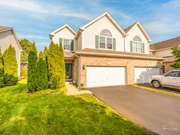 1154 Lily Field Ln, Bolingbrook, IL 60440