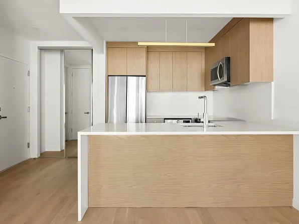 74 Jackson St #3, Brooklyn, NY 11211