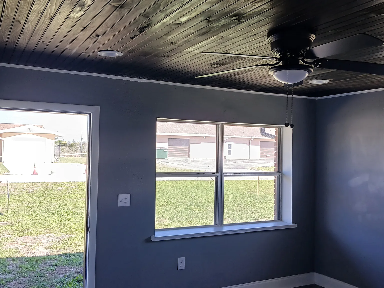 3 bed, $1,450 — Photo 2