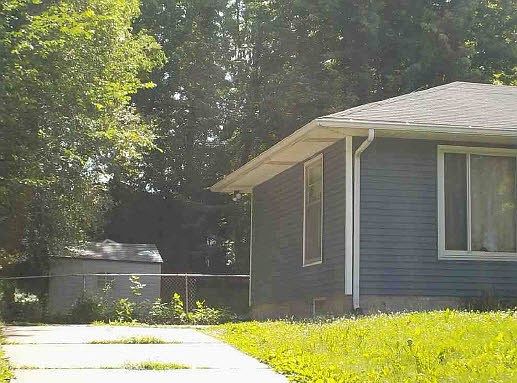 2nd image of 1146 Breen St