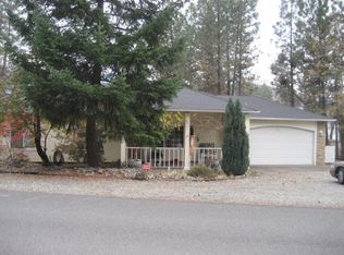 506 S Junction Ave, Cave Junction, OR 97523