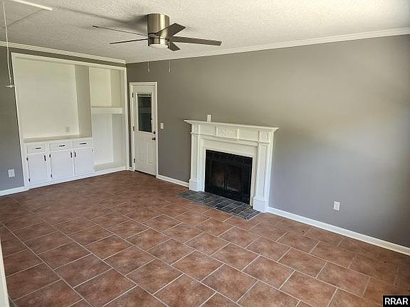 2nd image of 1431 Little John Dr