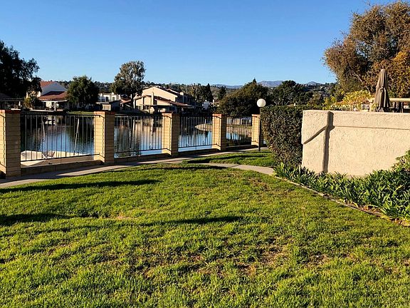 3rd image of 377 Sonora Dr
