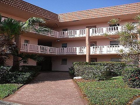 1st image of 9460 Sunrise Lakes Blvd APT 306