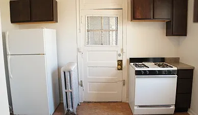 2340 N Spaulding Ave #1B — Photo 7