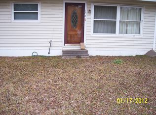 102 4th Ave, Chickasaw, AL 36611