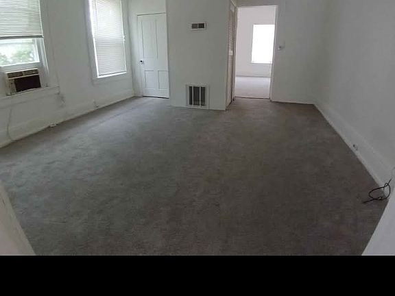 4th image of 223 Park Ave Unit 2