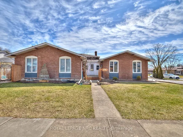 6796 Stokes St, Niagara Falls, ON L2G 2H1