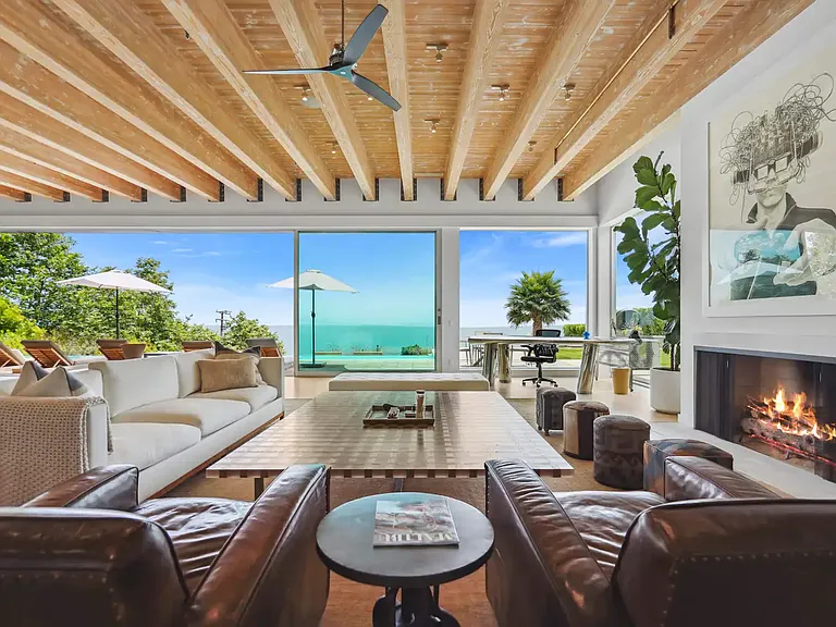 Modern elegance meets coastal charm.