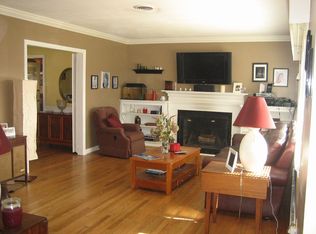1214 Crofton Ave, Waynesboro, VA 22980