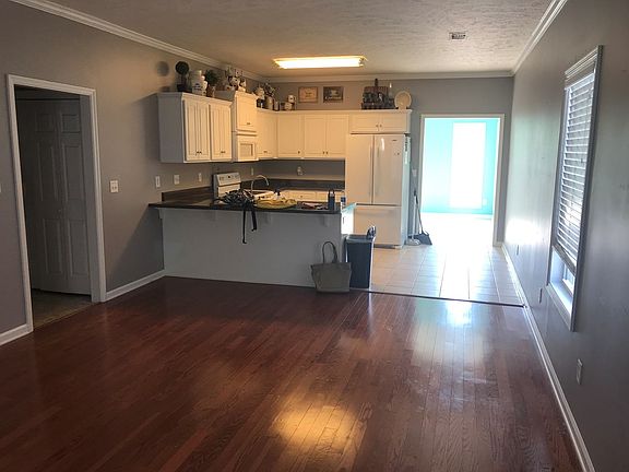 3rd image of 259 Kemper Downs Dr