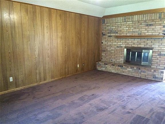 4th image of 2966 Red Oak Cir
