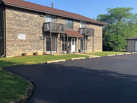 3rd image of 514A Brookside Dr