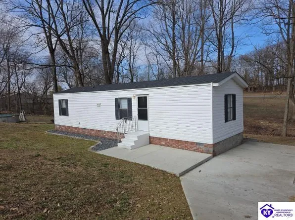 412 Oak Ridge Dr, Radcliff, KY 40160