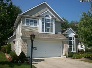 3622 Lexington Ct #8, WESTLAKE, OH 44145