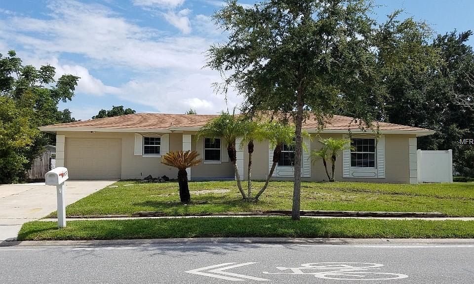 1st image of 609 Laurel Way