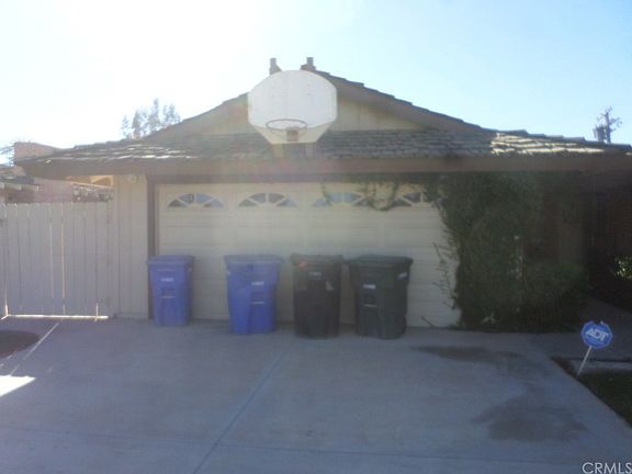 3rd image of 1287 Westwind Dr