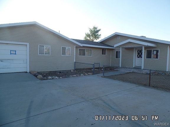 4th image of 6028 W Franklin Drive