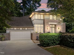 106 Wheatsbury Dr, Cary, NC 27513