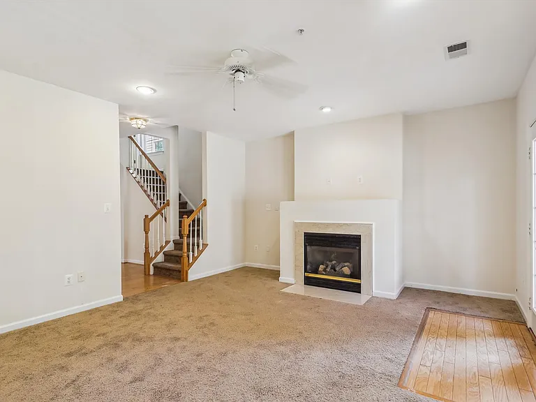 13404 Fountain Club Dr — Photo 2