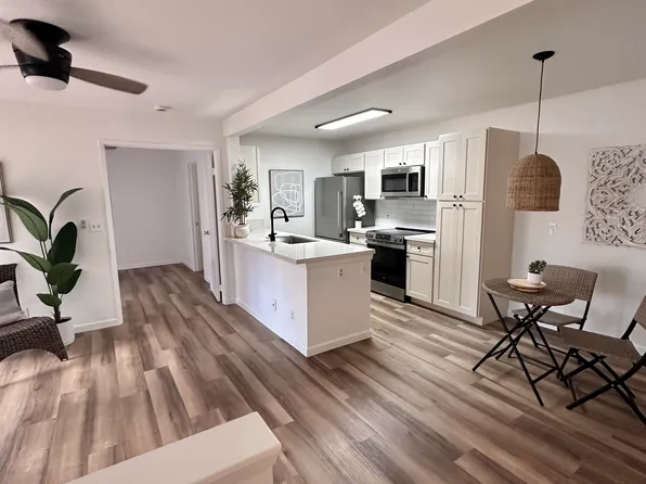 68-3883 Lua Kula St APT 704, Waikoloa, HI 96738