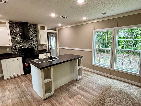 5th image of 6923 Datura St