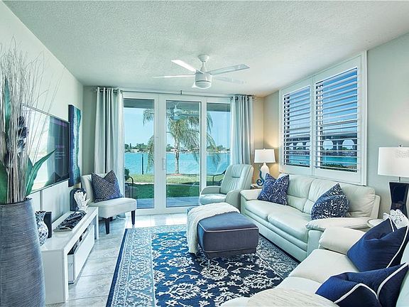 2nd image of 5801 Bahia Del Mar Cir APT 116