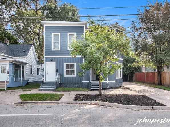 646 Broadway Ave NW, Grand Rapids, MI 49504