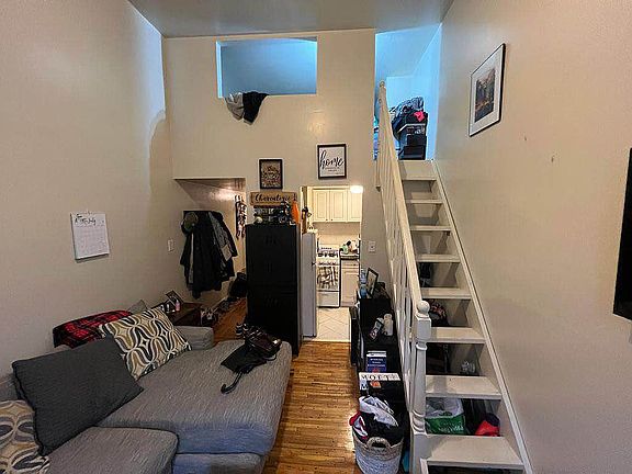 2nd image of 329 E 63rd St APT 2I