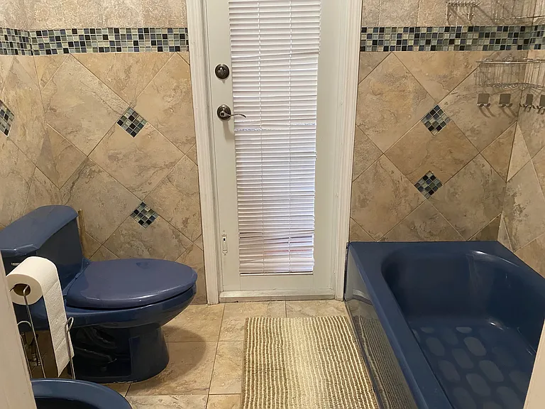 1907 SW 131 Place Ct — Photo 15