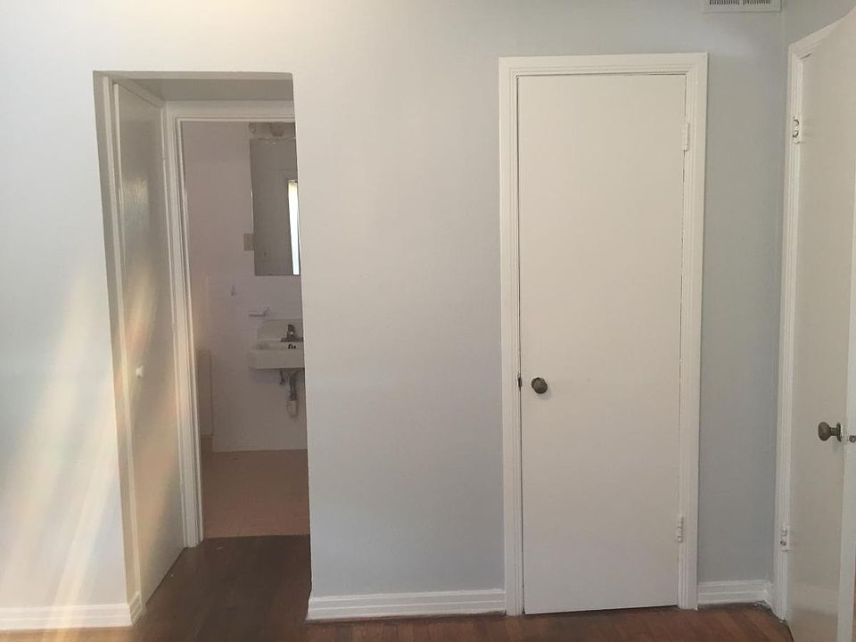 Apt entry available 6/8/18