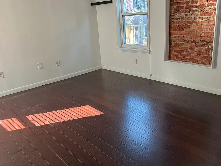 2331 E Susquehanna Ave — Photo 15